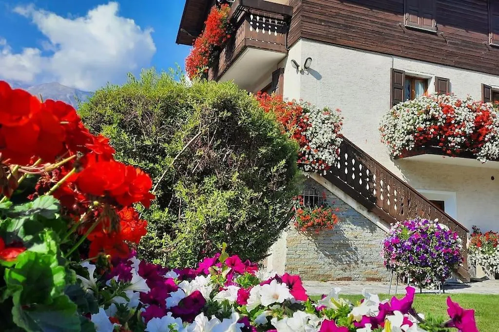 L'Appartamentino Del Cuore Bormio Daire