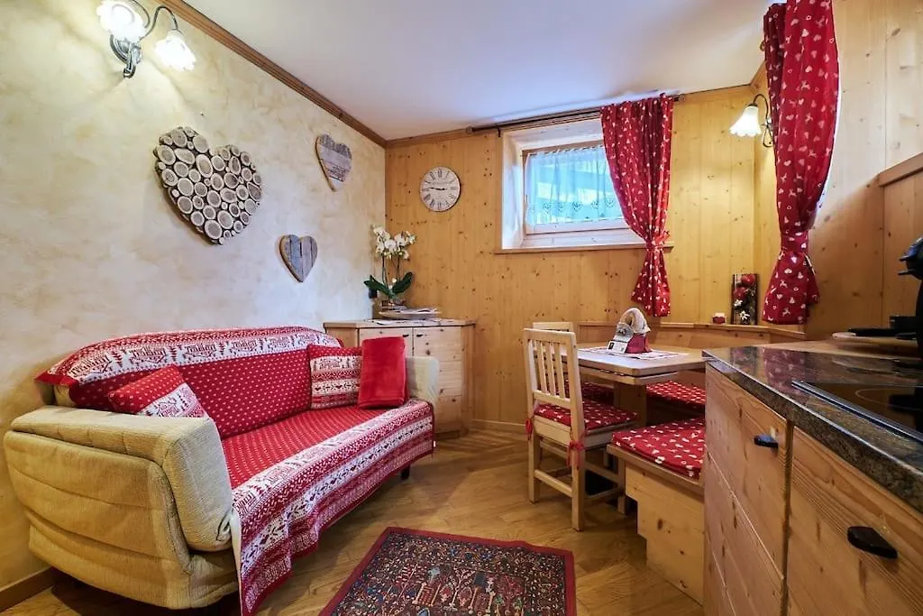 Daire L'Appartamentino Del Cuore Bormio